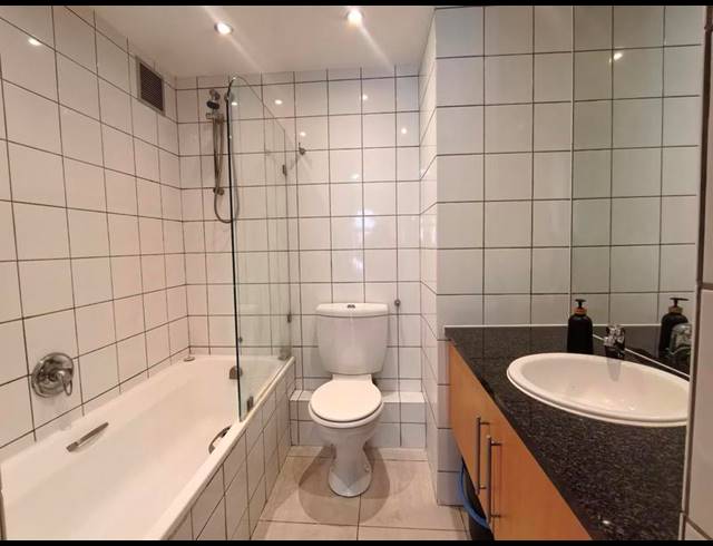 1 BEDROOM PROPERTY TO RENT IN CLAREMONT UPPER